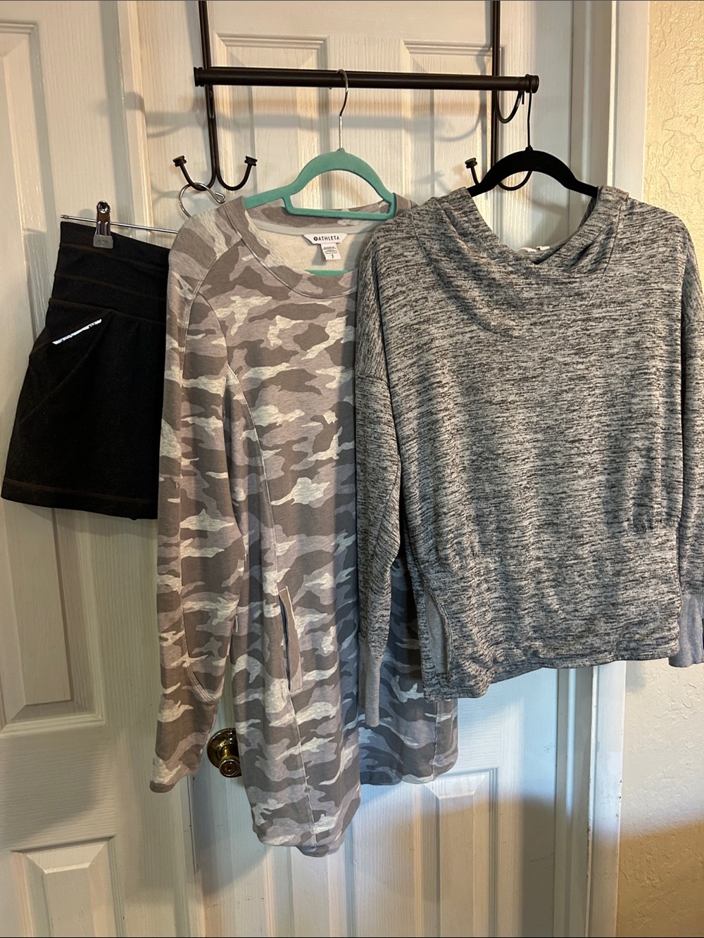 Athleta bundle ! Size S